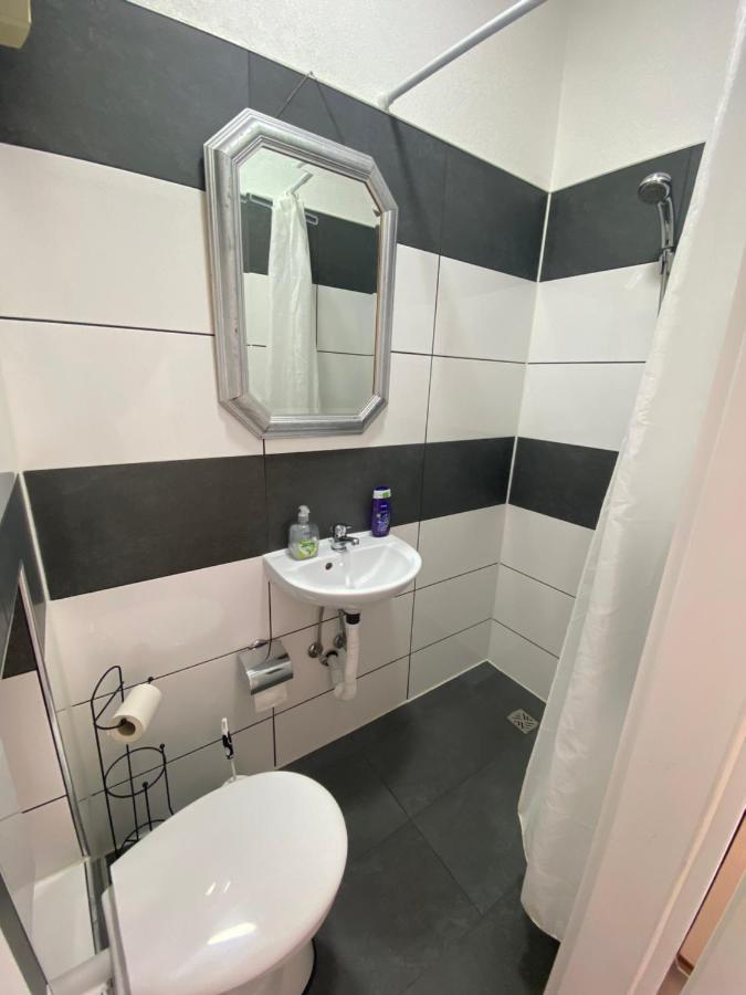 Gelsenkirchen Sonnenschein Apartamento Exterior foto
