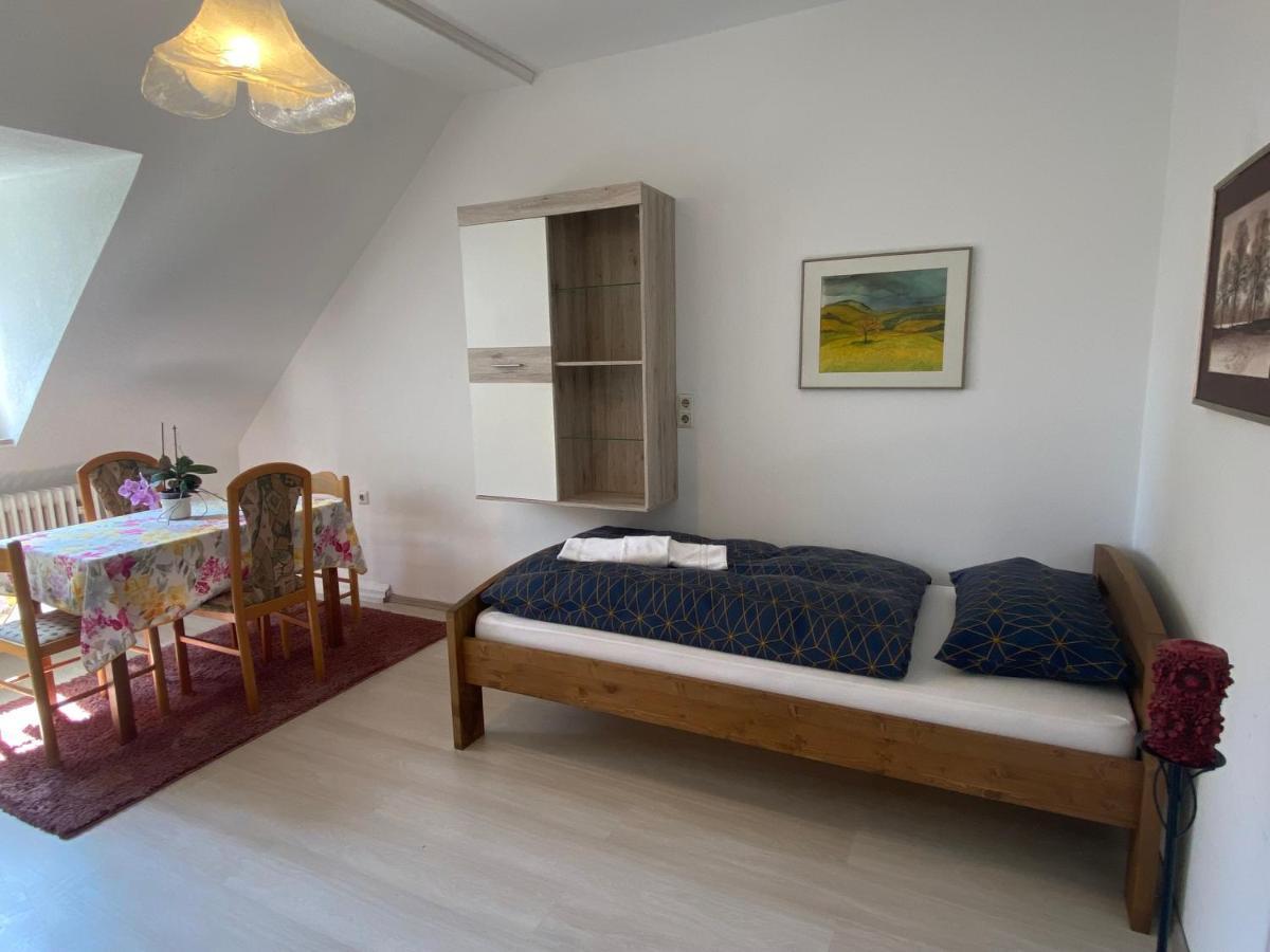 Gelsenkirchen Sonnenschein Apartamento Exterior foto